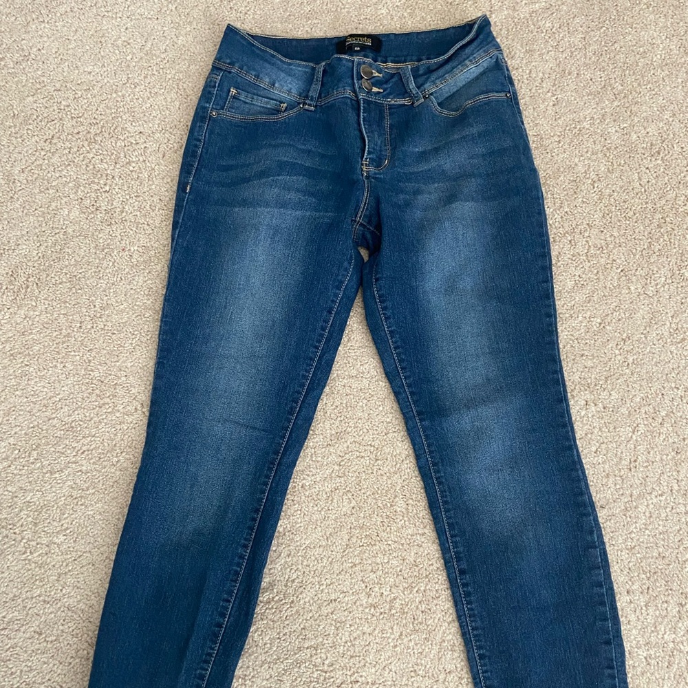 Secrets by David Vered Jeans. Size 6P
